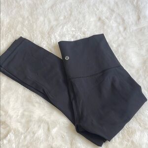 lululemon athletica Black Leggings with High-Rise Waistband and Full-Length Fit